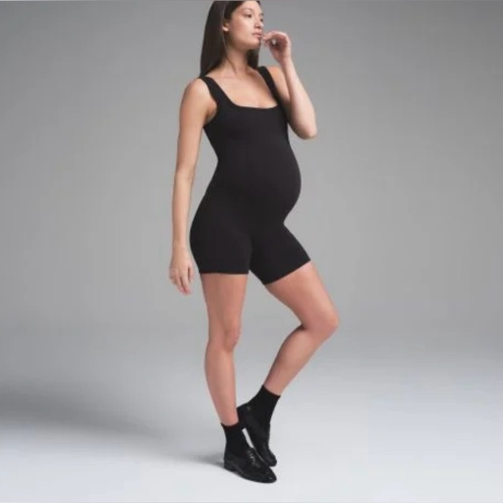 SKIMS Cotton Jersey Maternity Onesie | Onyx | XS | NWT 🖤